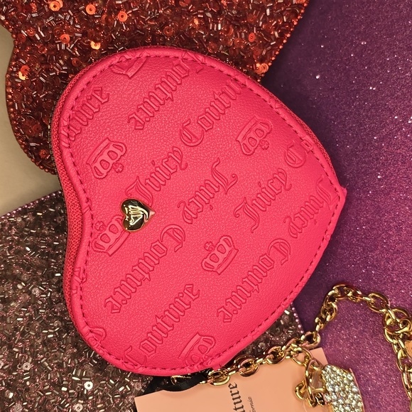 πHPπ Juicy Couture πNWTπ Beautiful Bright Pink Heart Shaped Wristlet!πππ - Picture 3 of 13